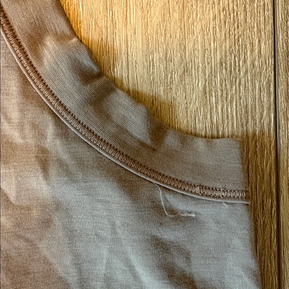 Lululemon Muscle Tank - Picture 2 of 5